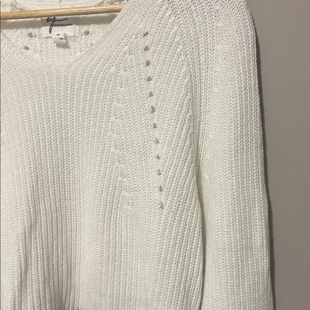 Andrea Jovine Women’s Colorblock Knit Sweater Cream & Black ~ Size Medium - Picture 2 of 7